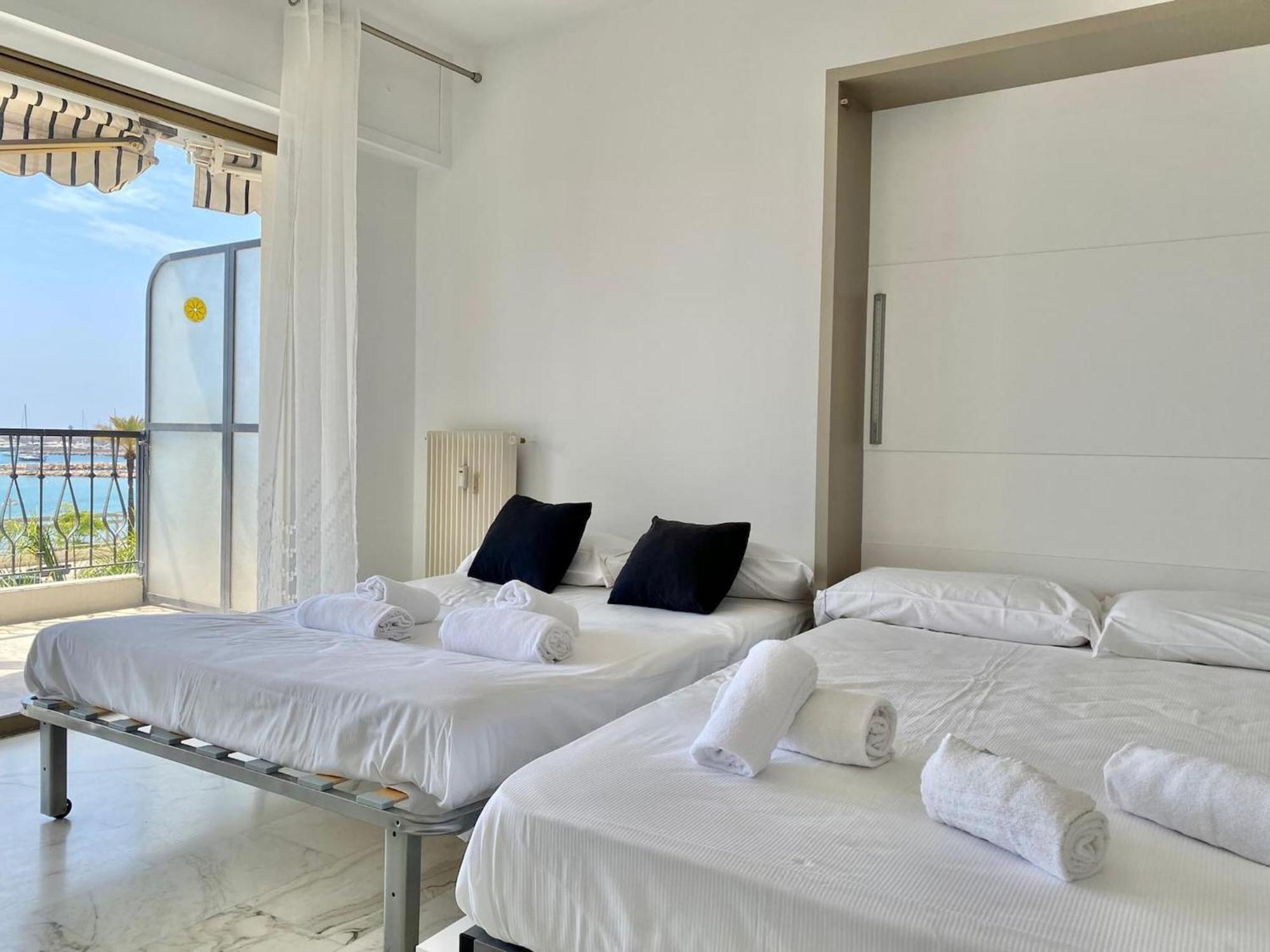 Le Mona Lisa, Vue Mer, Balcon Menton Exterior foto