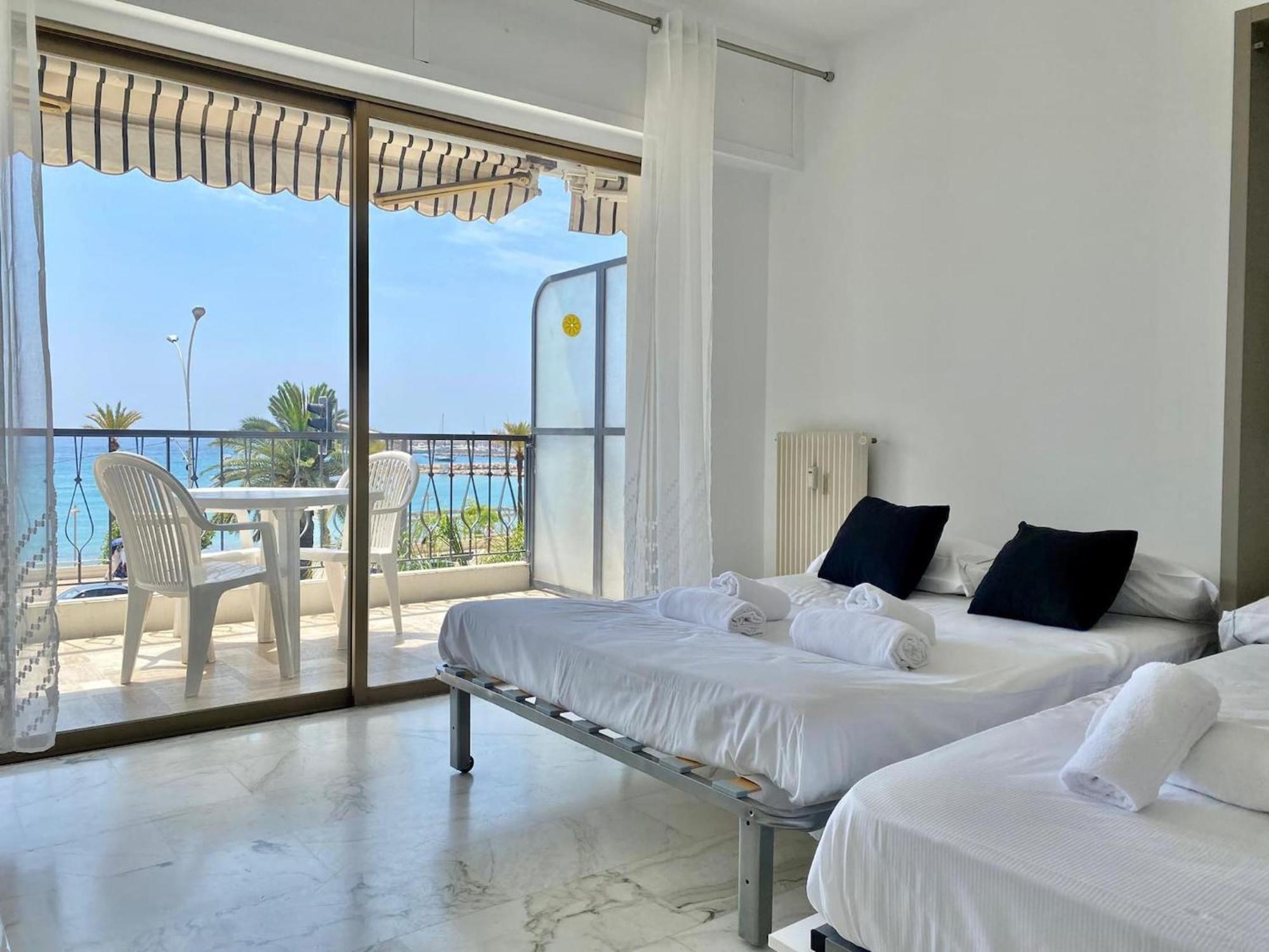 Le Mona Lisa, Vue Mer, Balcon Menton Exterior foto